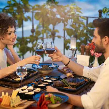Resort Emelda Sun Club
